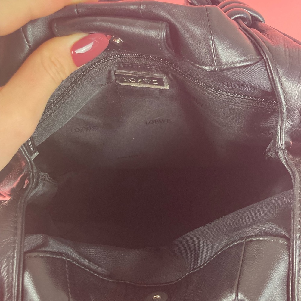 🚫SOLD🚫LOEWE BLACK LAMBSKIN EMBROIDERED LOGO HOBO BAG - Picture 9 of 11